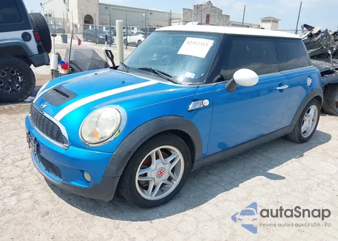 2008 Mini Cooper S z USA, uszkodzony, nr VIN WMWMF73528TT91045